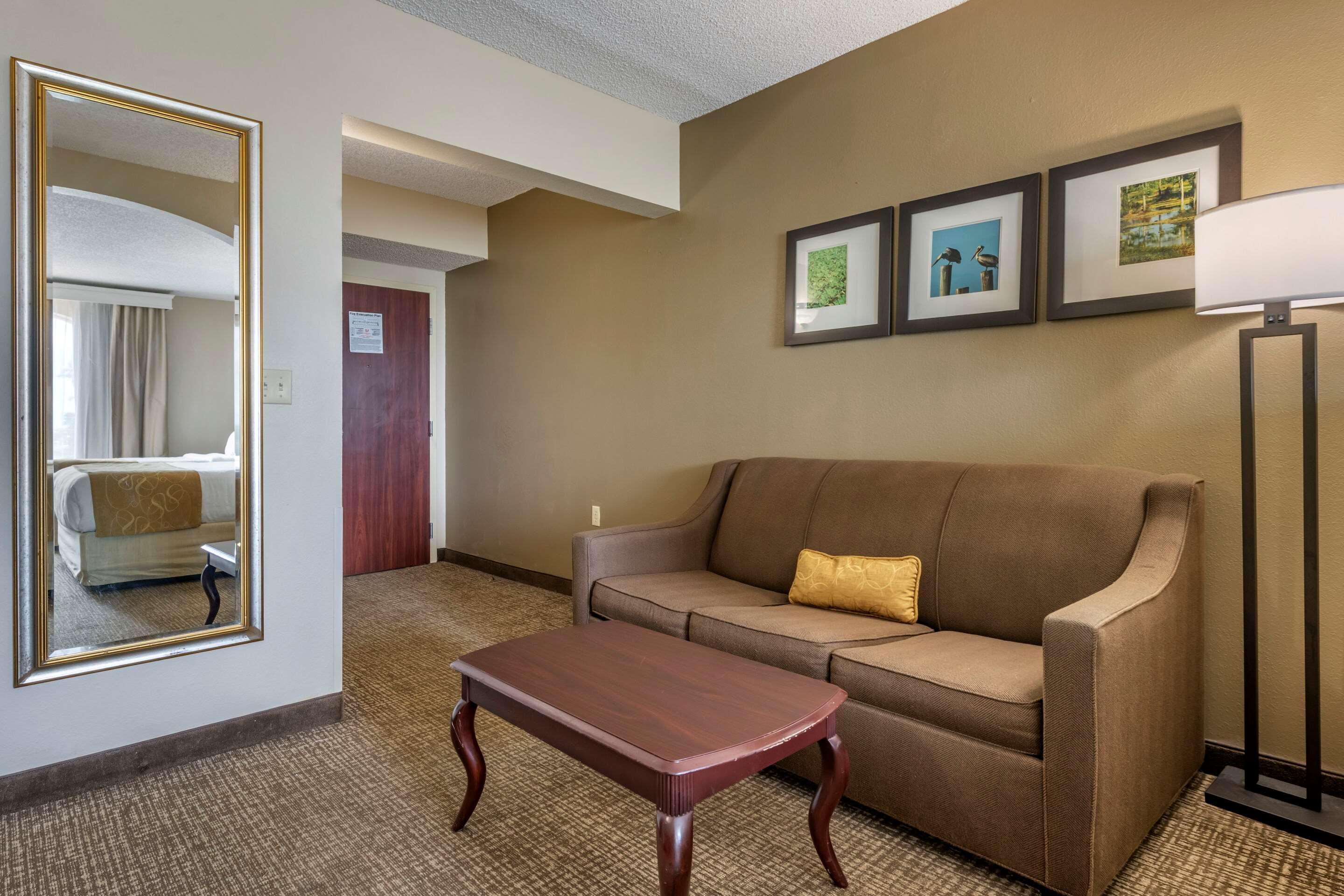 Comfort Suites Sawgrass Tamarac Exterior photo