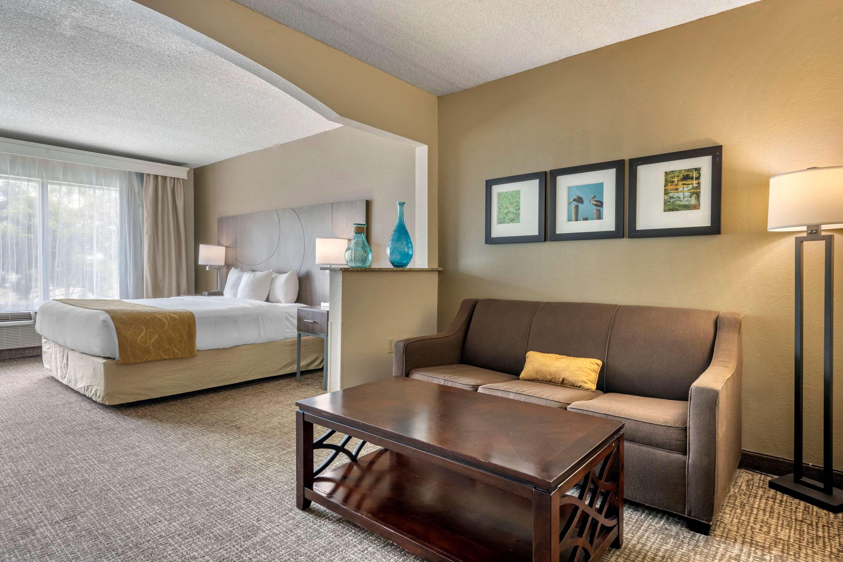 Comfort Suites Sawgrass Tamarac Exterior photo