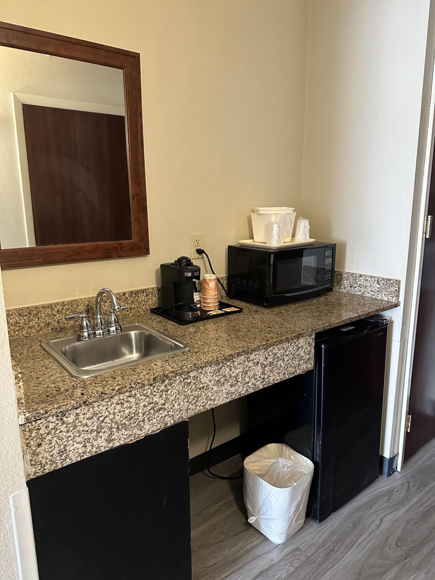 Comfort Suites Sawgrass Tamarac Exterior photo